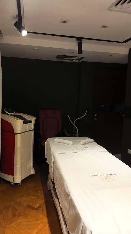 Laser treatment room with body-contouring device