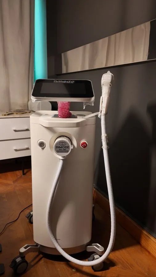 The InMode diode laser device at Hollywood Clinic