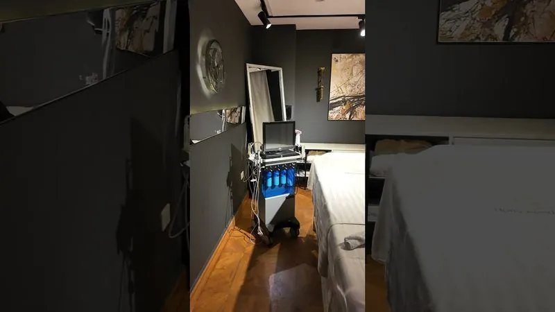 Tesla Former — watch a real session